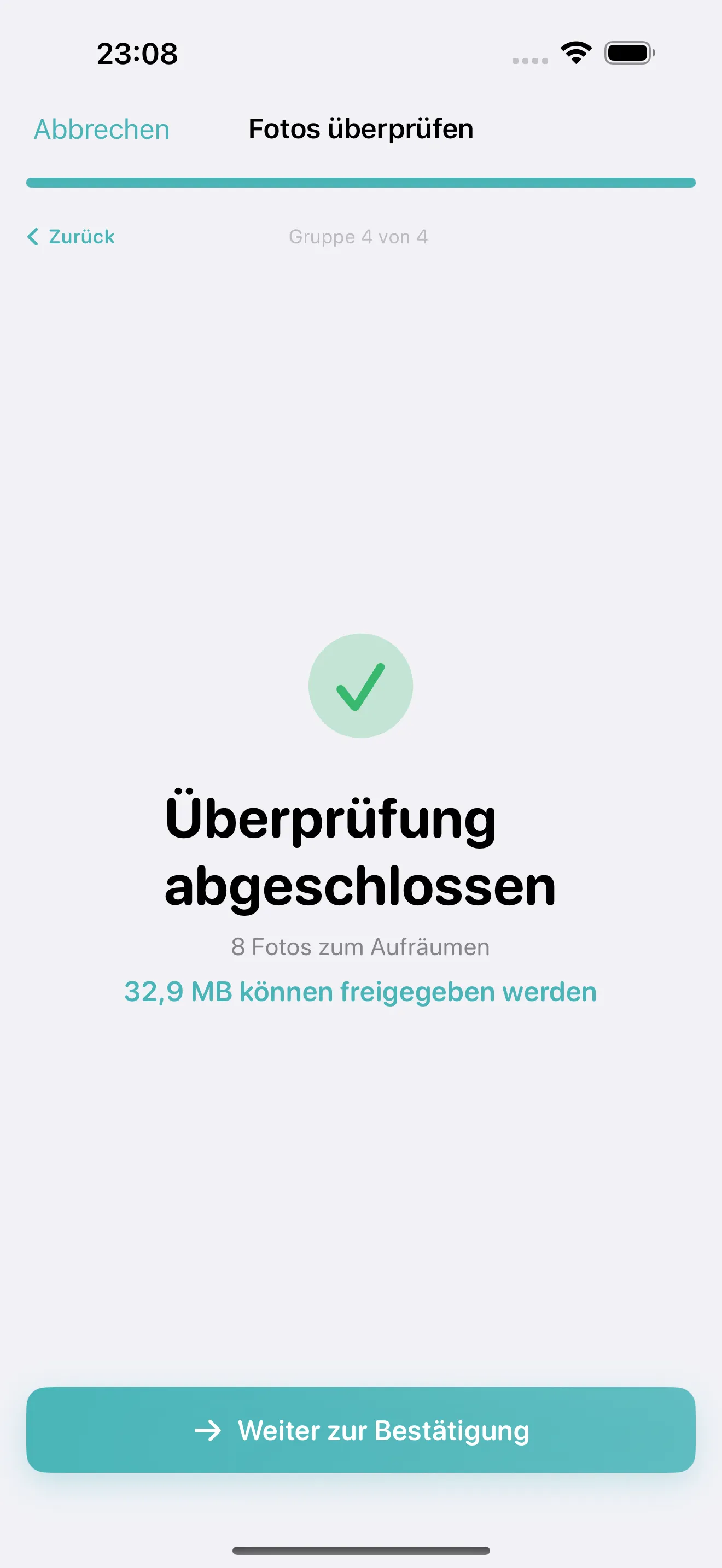 Cleanup confirmation screen with safety messaging and Recently Deleted reminder