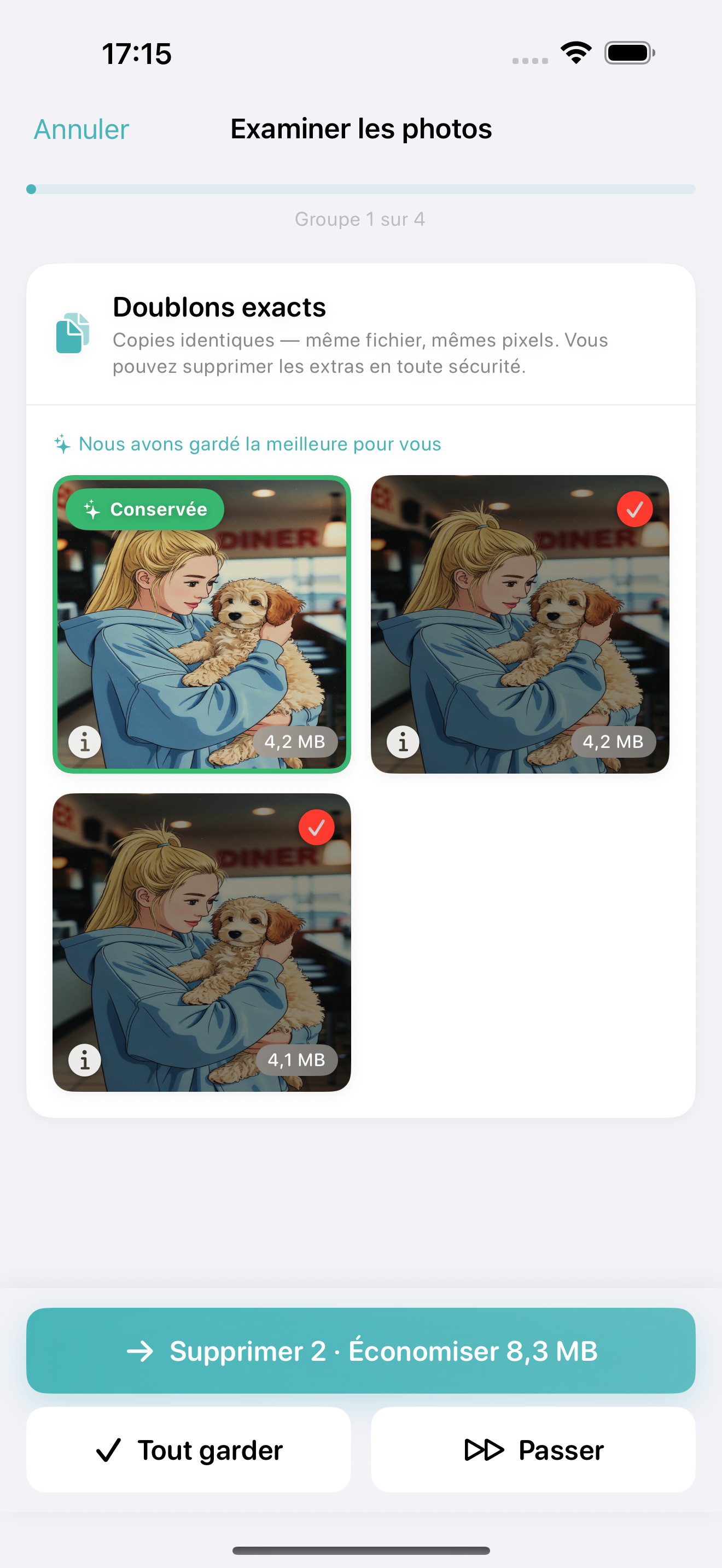 Photo Cleanup review screen comparing similar iPhone photos side by side
